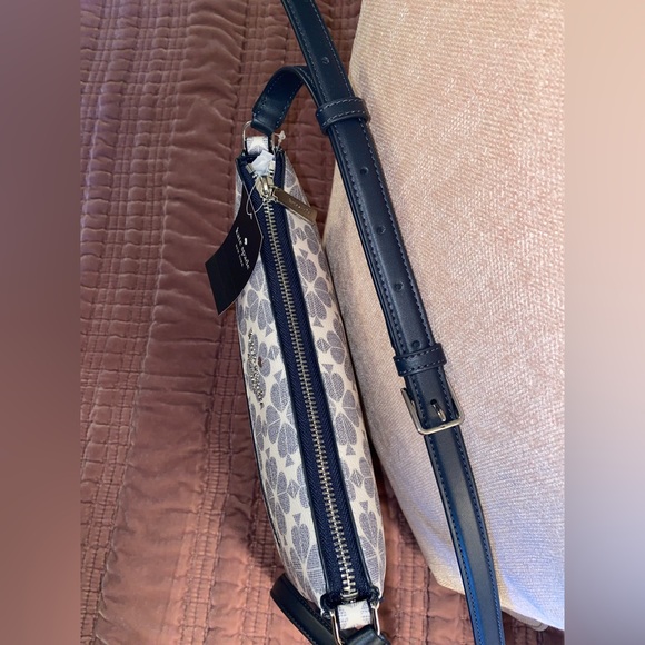 NWT kate spade Flower Crossbody Handbag - Picture 7 of 15